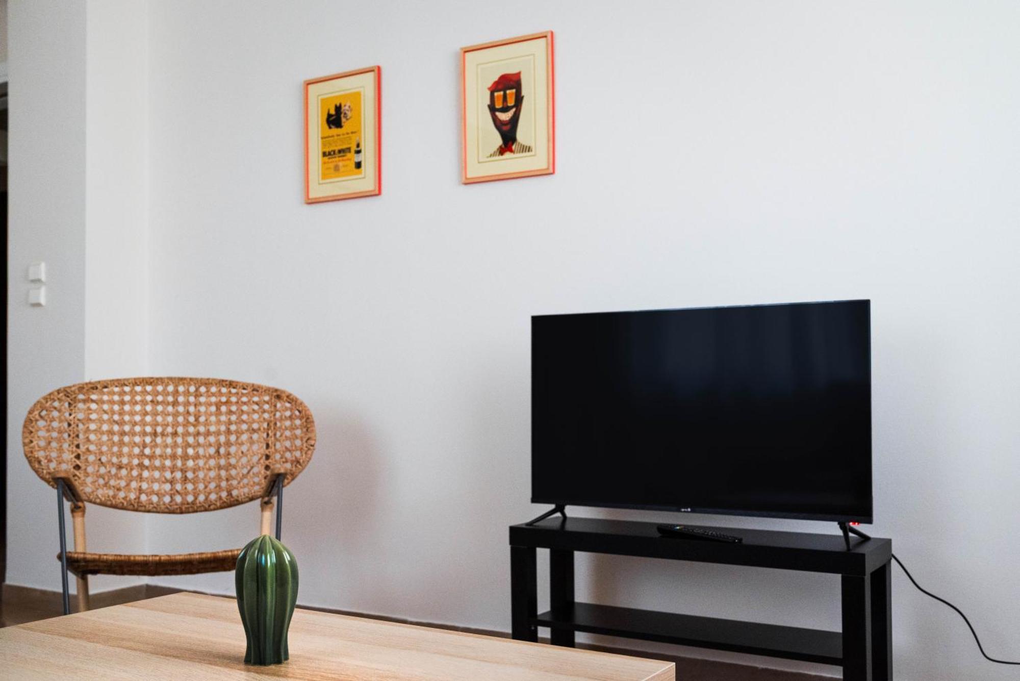 Spacious Nest 2Bd Apartment Next To Acropolis Афіни Екстер'єр фото